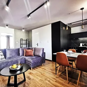 Gliniana ~ Self Check-in 24h ~ Lift Apartament